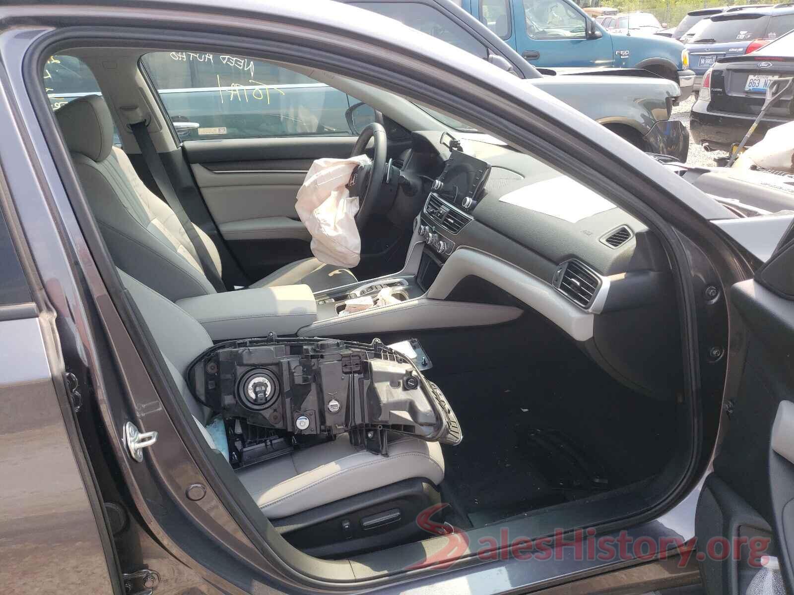 1HGCV2F51JA016606 2018 HONDA ACCORD