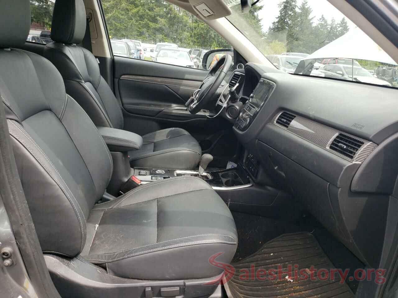 JA4JZ4AX9KZ038008 2019 MITSUBISHI OUTLANDER