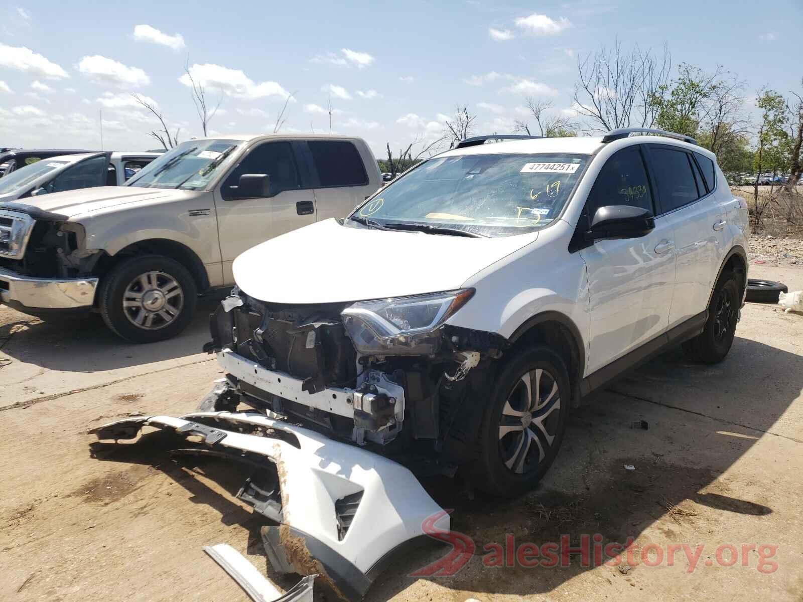 JTMZFREVXJJ193168 2018 TOYOTA RAV4