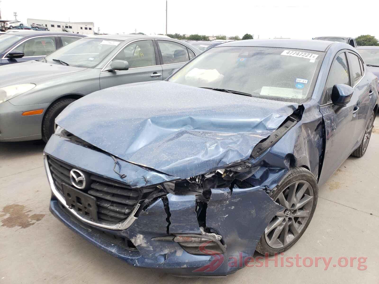 3MZBN1V32JM231772 2018 MAZDA 3