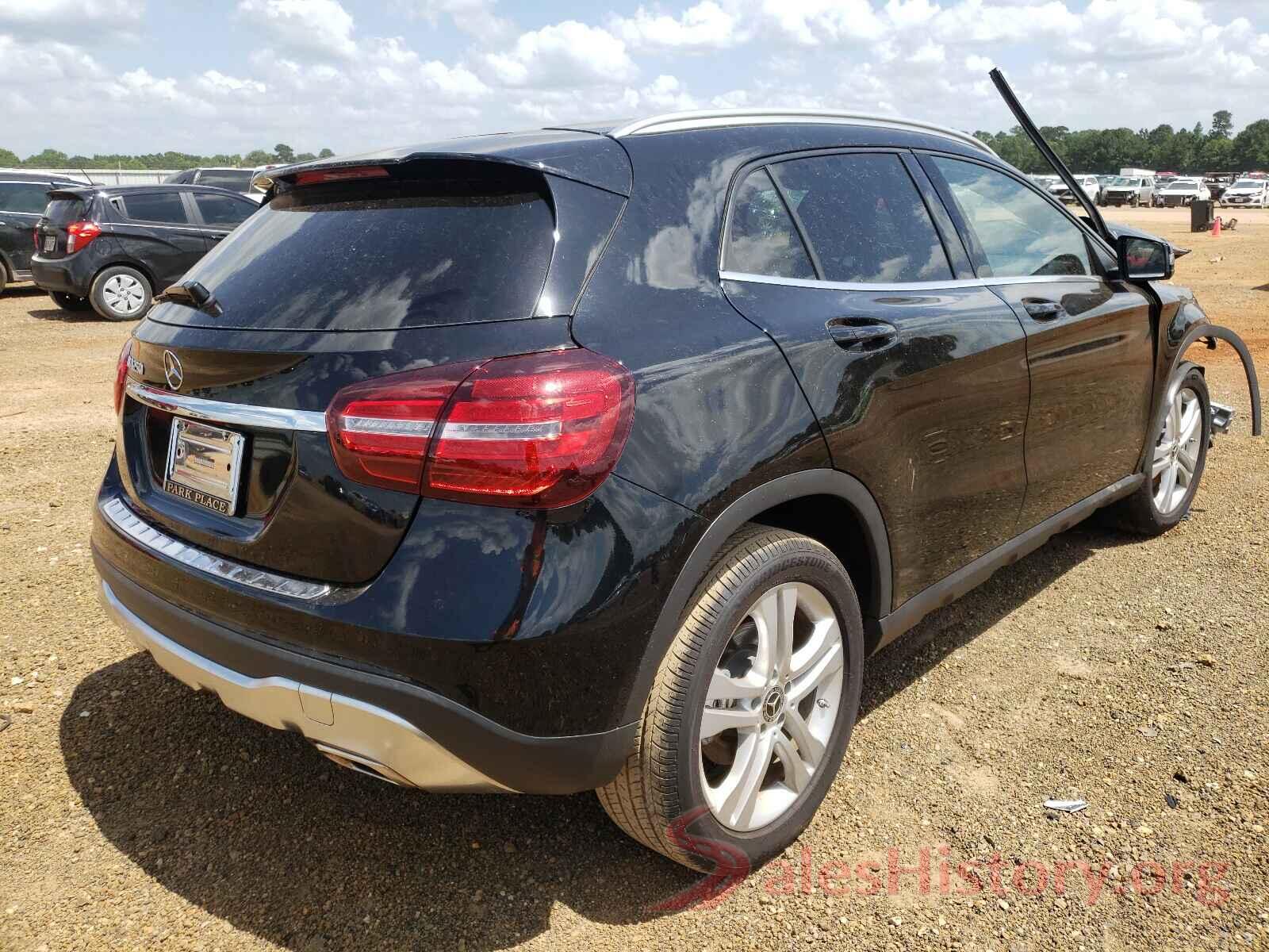 WDCTG4EB3KJ602893 2019 MERCEDES-BENZ GLA-CLASS