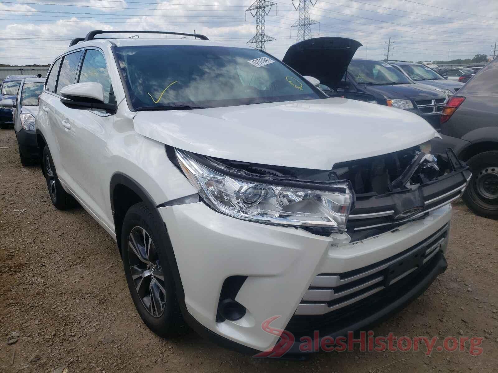 5TDBZRFH9JS840650 2018 TOYOTA HIGHLANDER