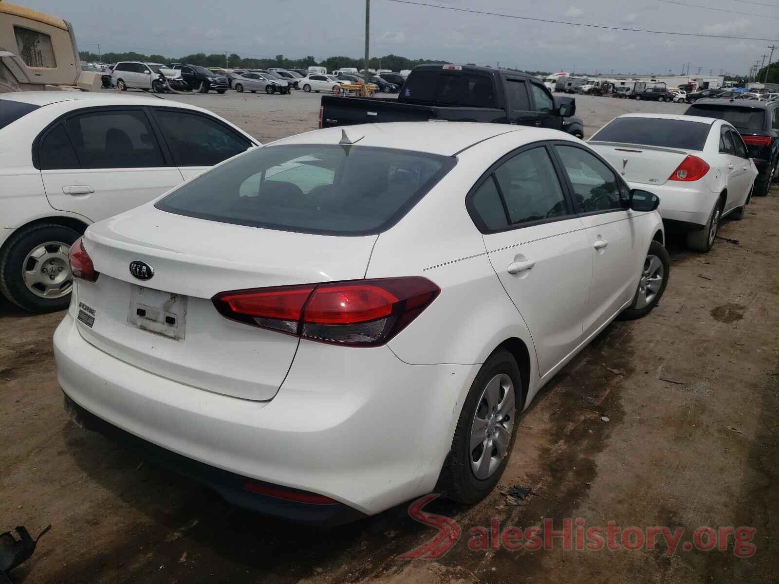 3KPFK4A75JE238328 2018 KIA FORTE