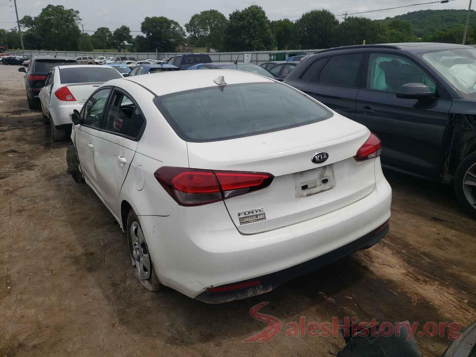 3KPFK4A75JE238328 2018 KIA FORTE