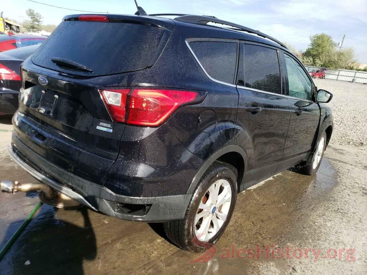 1FMCU9HDXKUB43266 2019 FORD ESCAPE