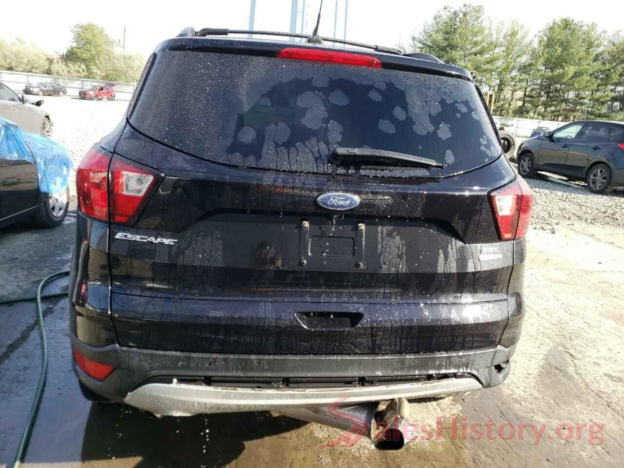 1FMCU9HDXKUB43266 2019 FORD ESCAPE