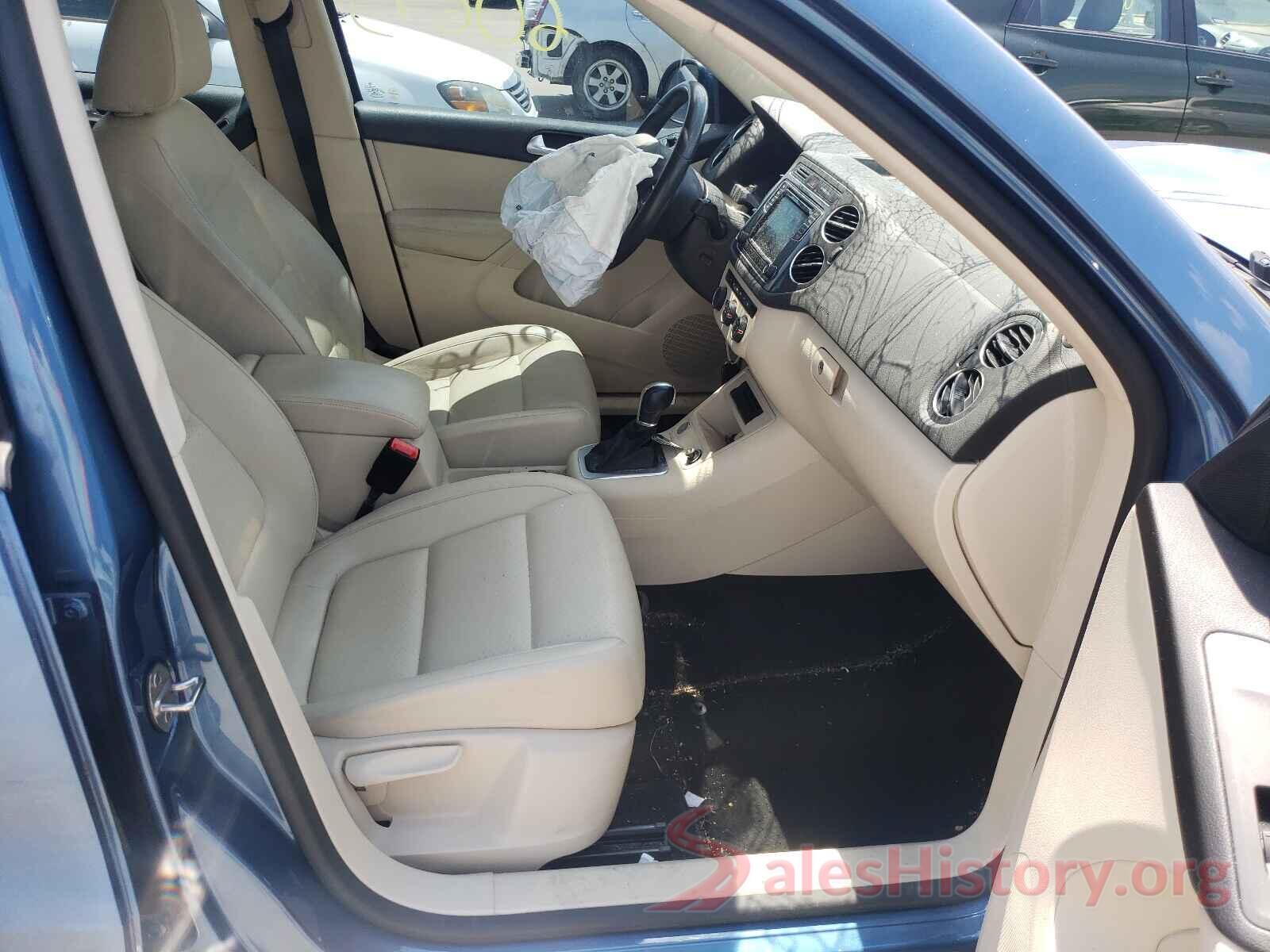 WVGAV7AX9HW510670 2017 VOLKSWAGEN TIGUAN