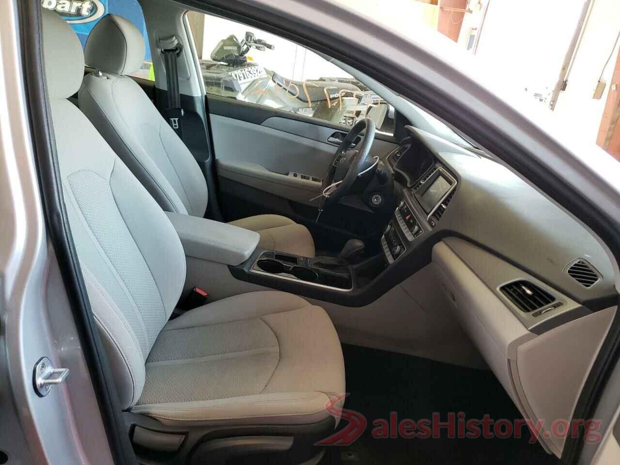 5NPE24AF7JH695141 2018 HYUNDAI SONATA