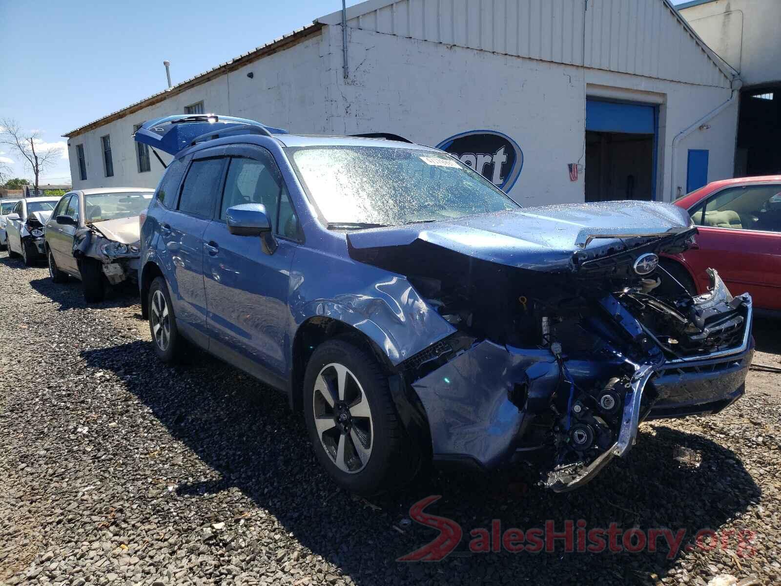 JF2SJAEC7HH425017 2017 SUBARU FORESTER