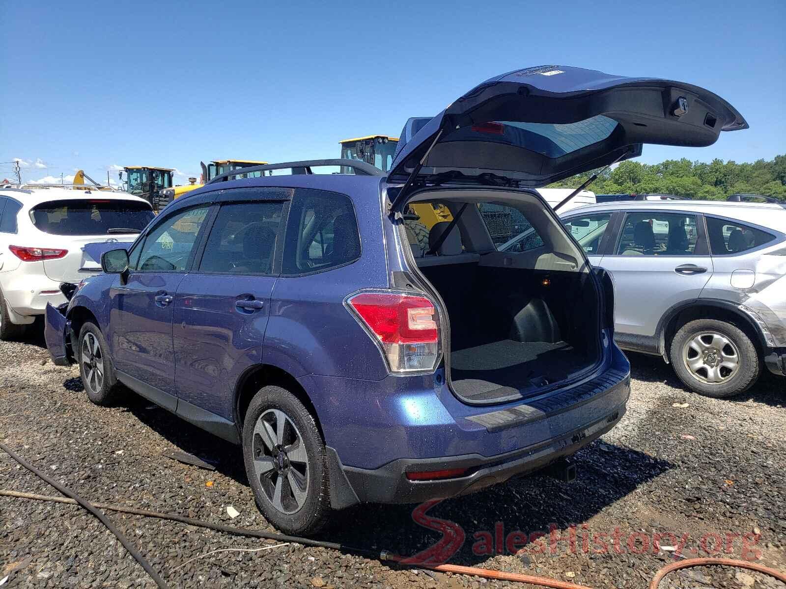 JF2SJAEC7HH425017 2017 SUBARU FORESTER