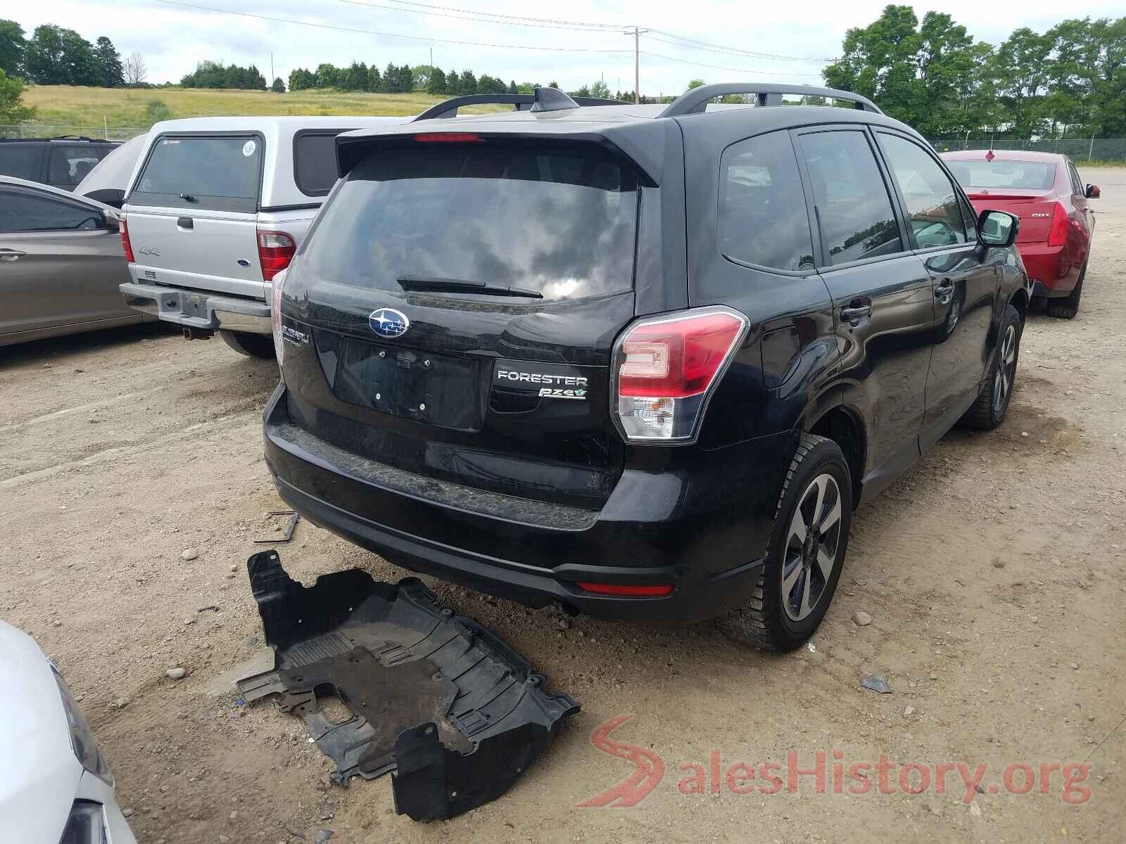 JF2SJAGC5HH591498 2017 SUBARU FORESTER