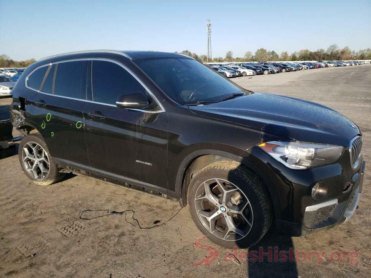 WBXHU7C39J5H43904 2018 BMW X1