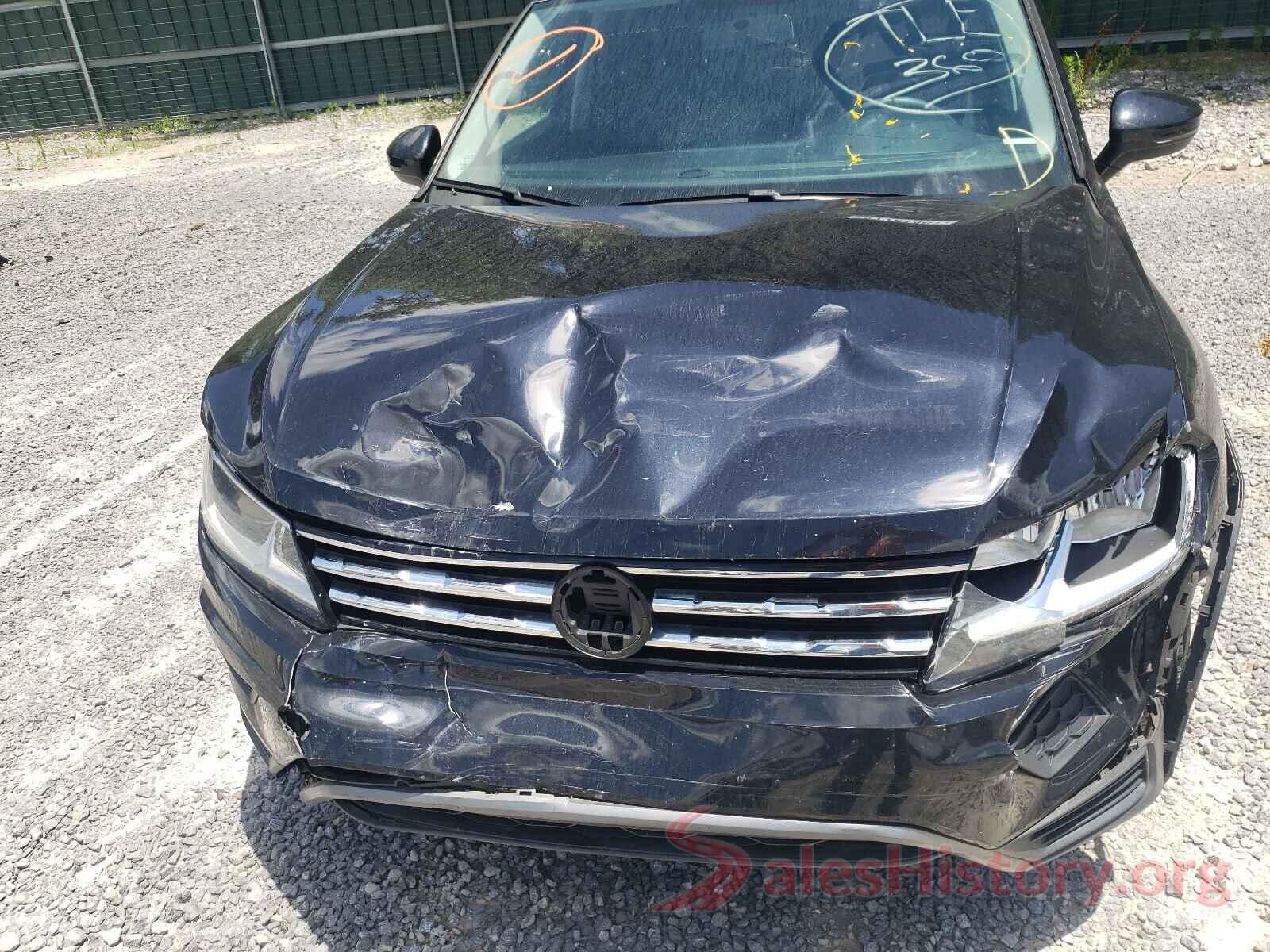 3VV1B7AX3JM057988 2018 VOLKSWAGEN TIGUAN