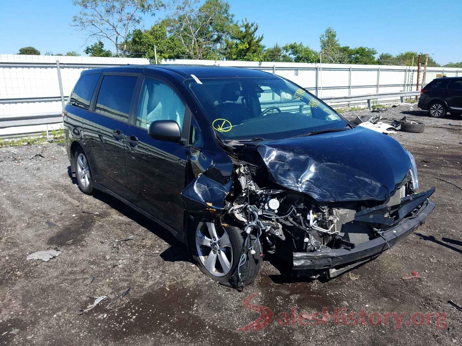 5TDZZ3DC6KS984385 2019 TOYOTA SIENNA