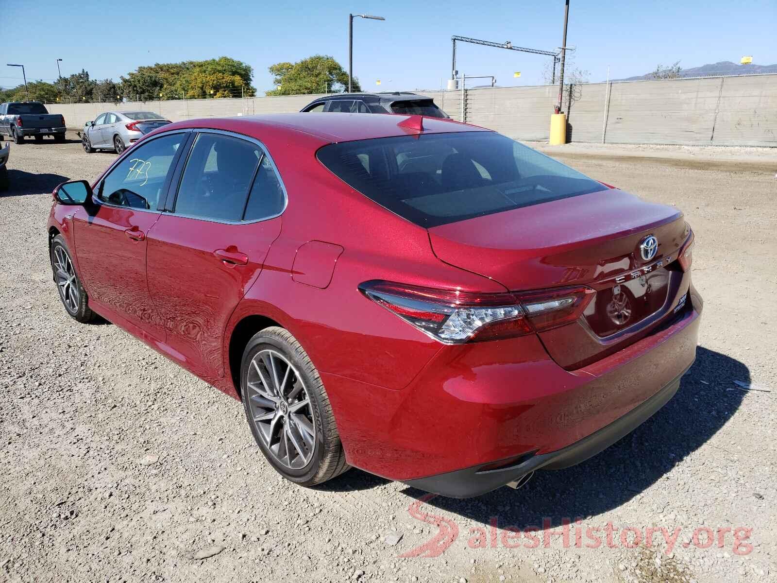 4T1F31AK2MU550625 2021 TOYOTA CAMRY