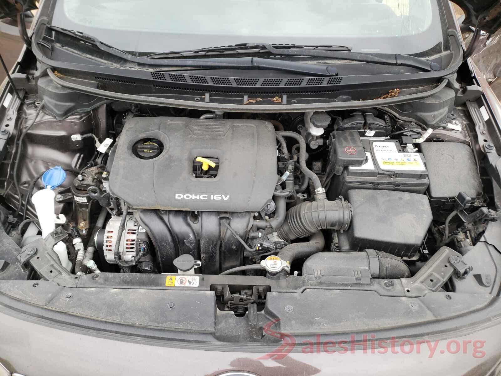 3KPFL4A72JE219152 2018 KIA FORTE