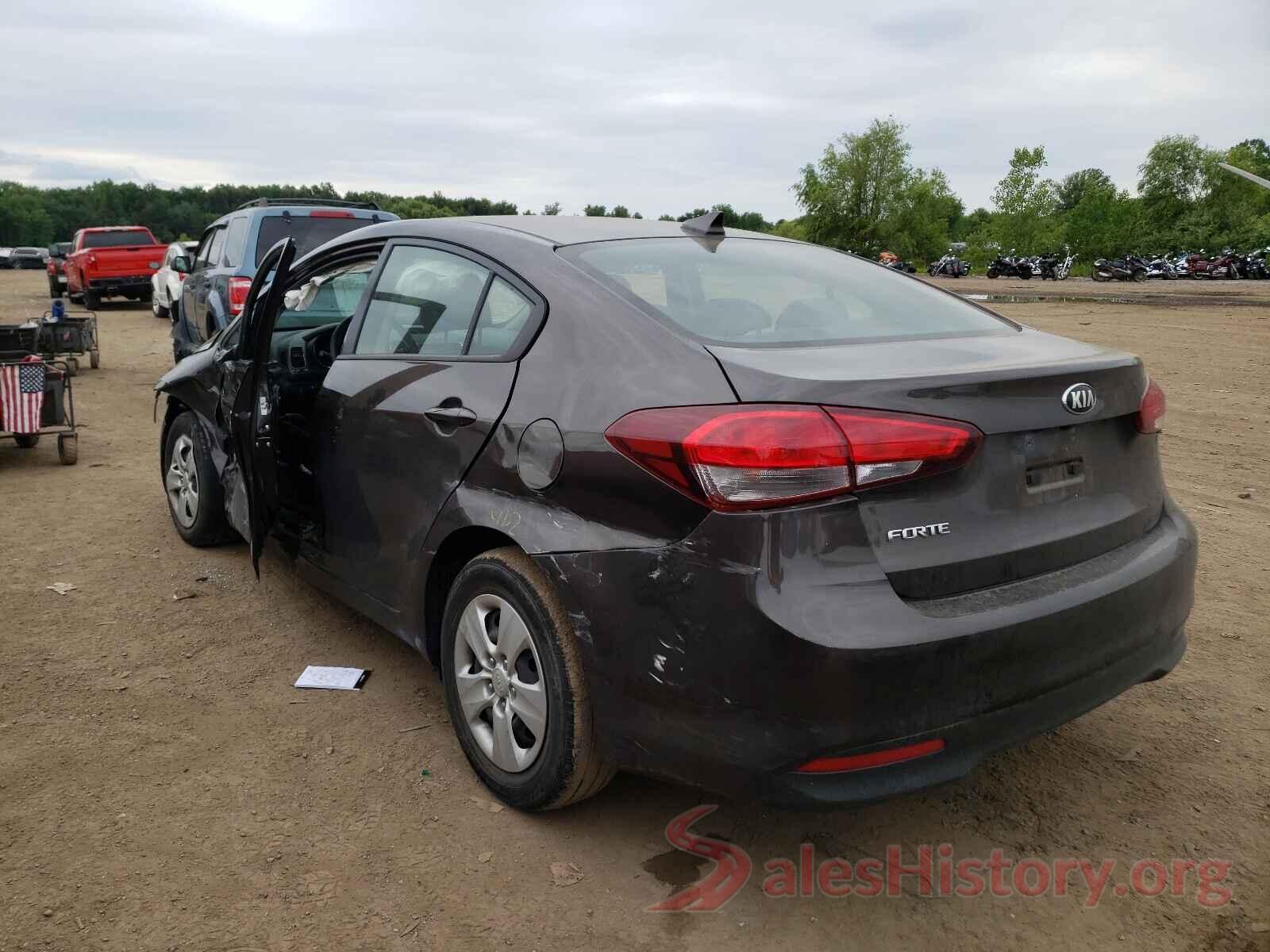 3KPFL4A72JE219152 2018 KIA FORTE