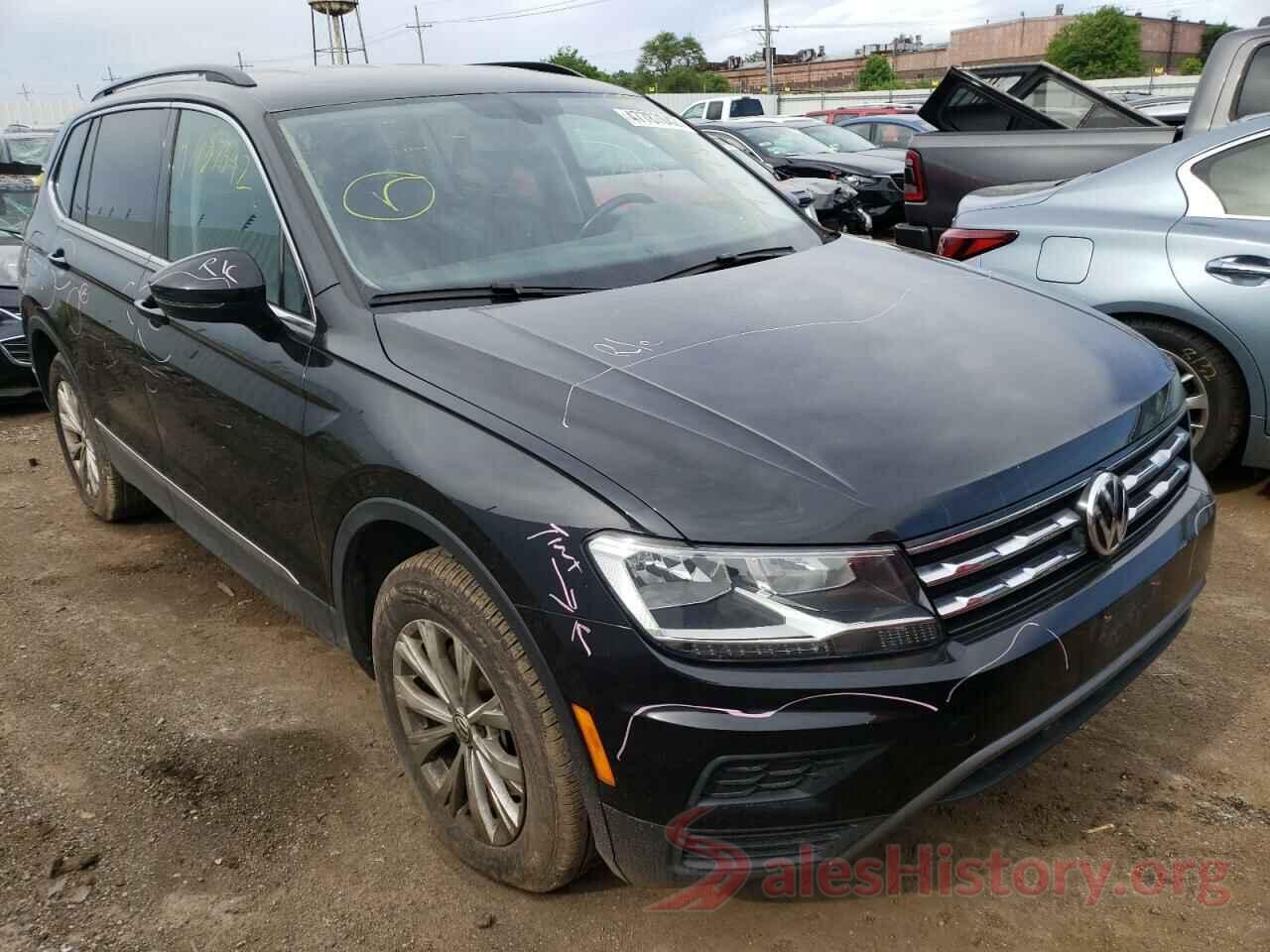 3VV3B7AX4JM077966 2018 VOLKSWAGEN TIGUAN