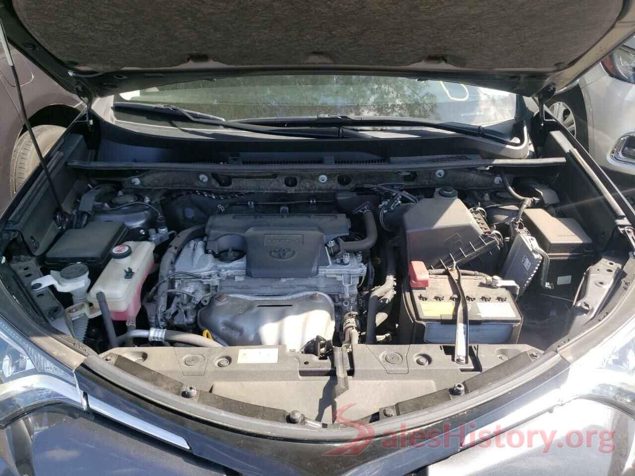 JTMBFREV0JJ724752 2018 TOYOTA RAV4