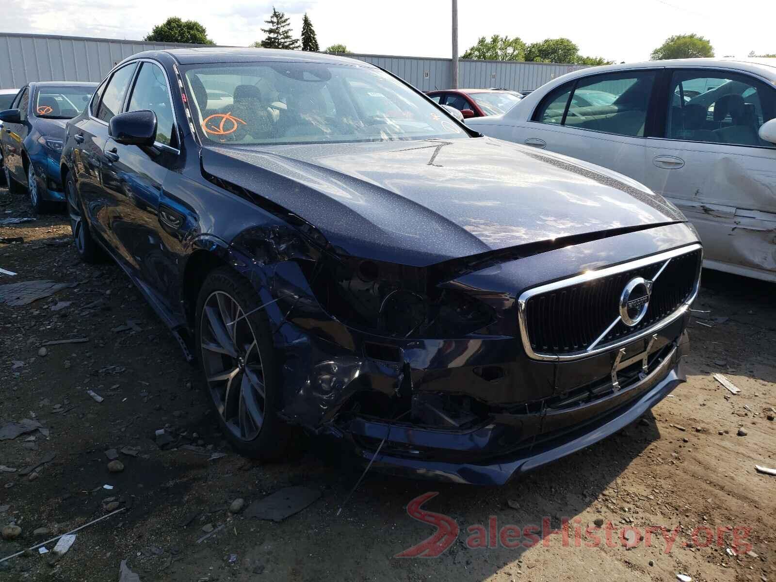 YV1A22MK8H1015982 2017 VOLVO S90