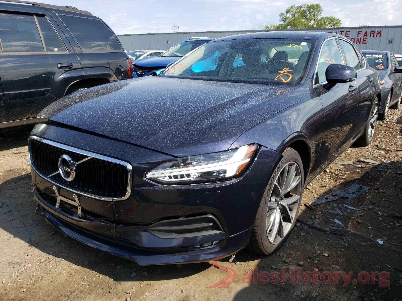 YV1A22MK8H1015982 2017 VOLVO S90