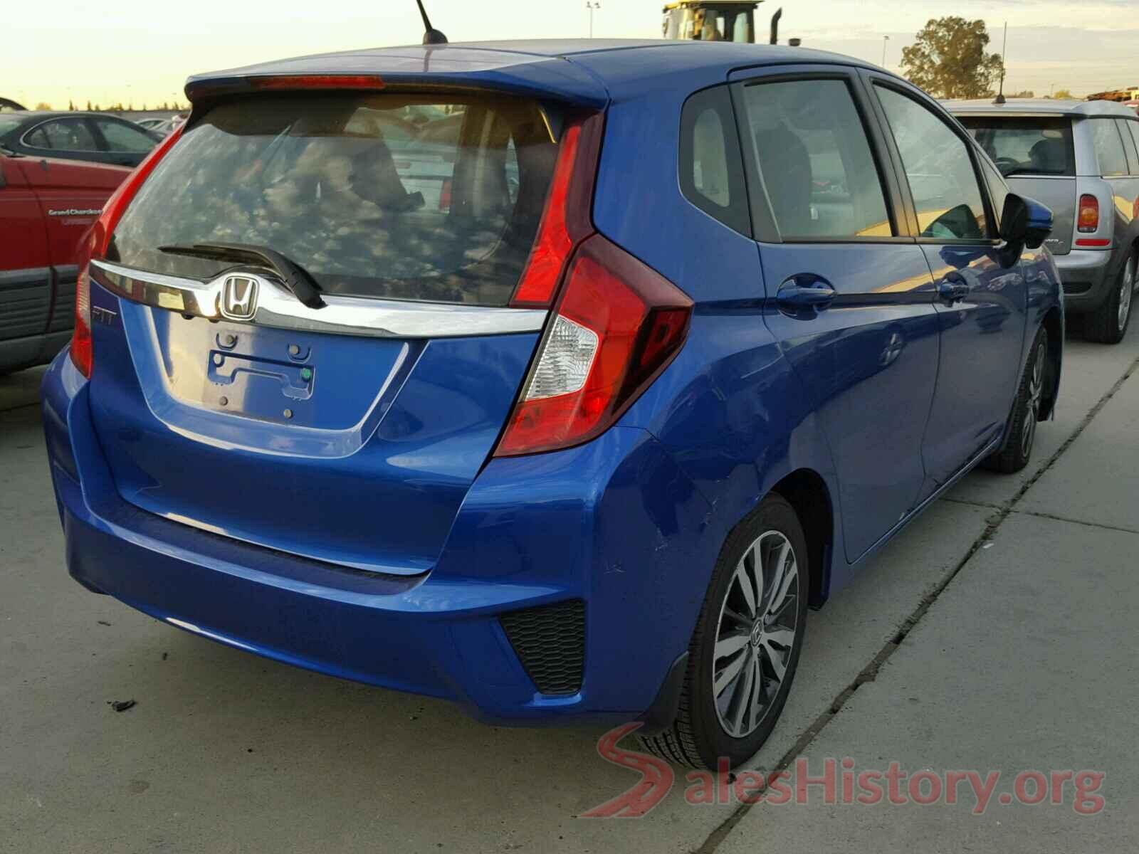 3HGGK5H82FM784673 2015 HONDA FIT