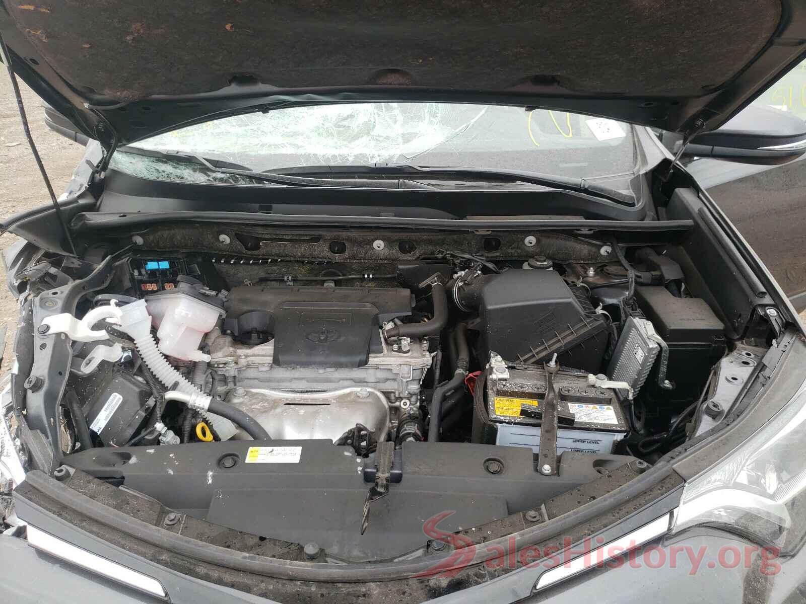 JTMRFREV2JJ228740 2018 TOYOTA RAV4