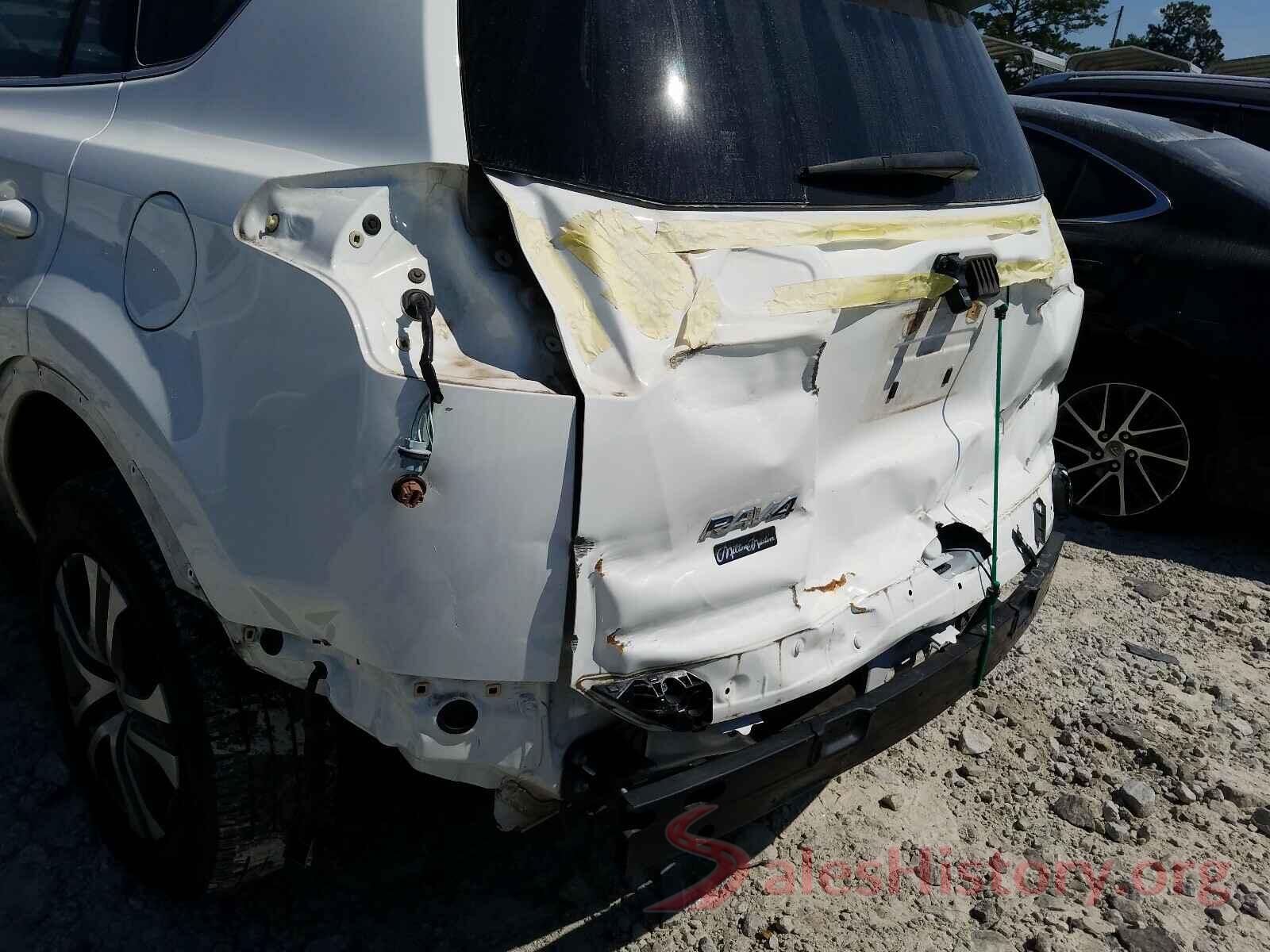 JTMZFREV9JJ181044 2018 TOYOTA RAV4