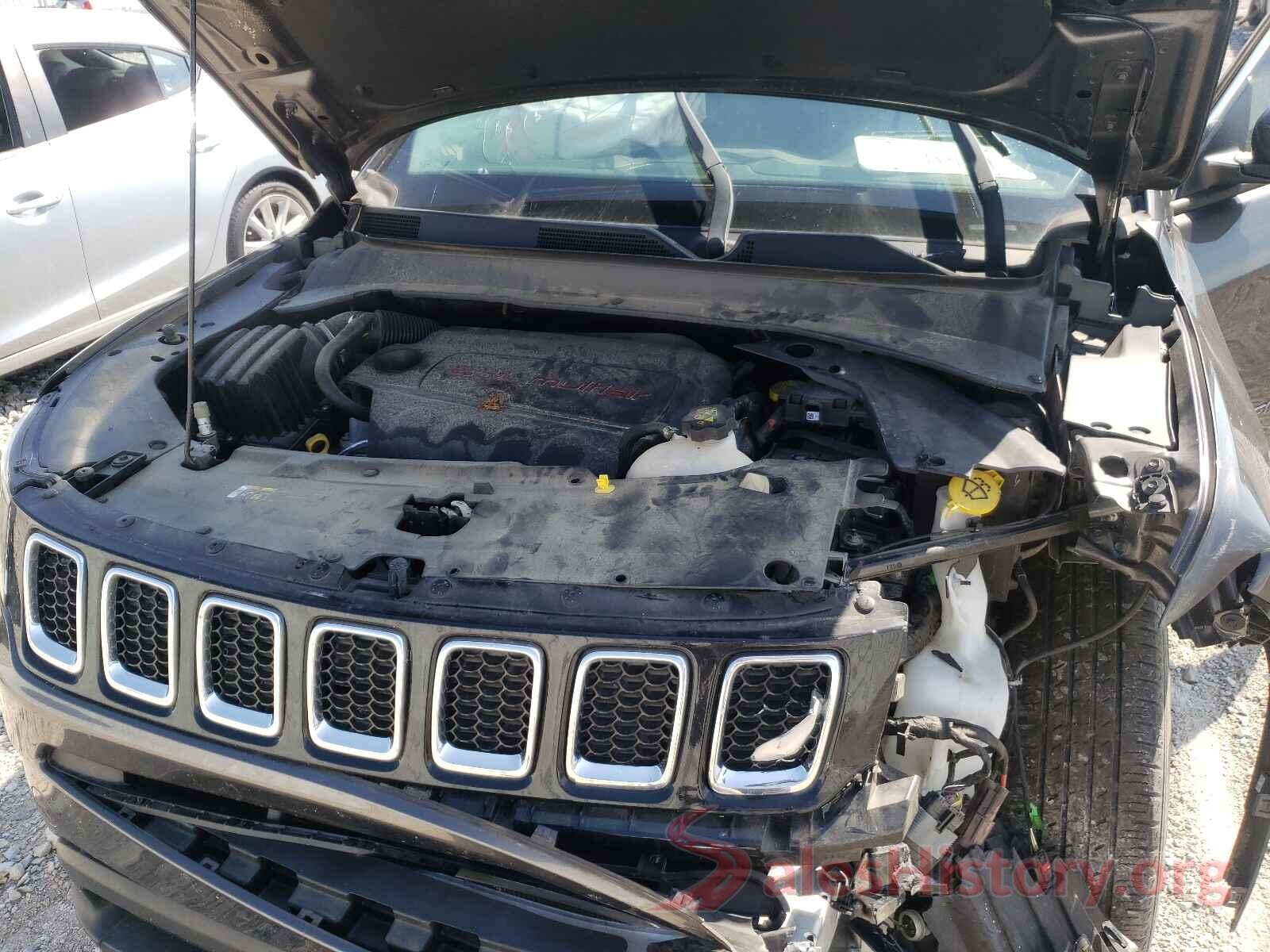 3C4NJDBB2JT103286 2018 JEEP COMPASS