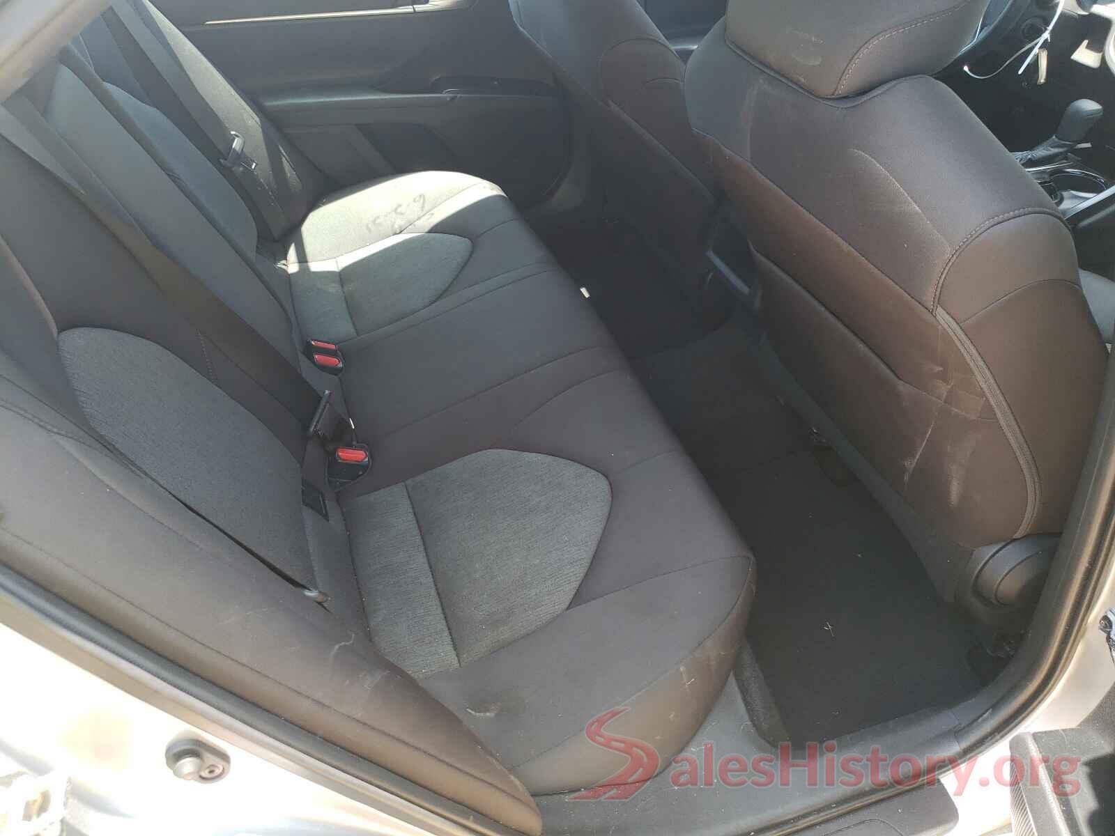 4T1B11HKXKU240844 2019 TOYOTA CAMRY