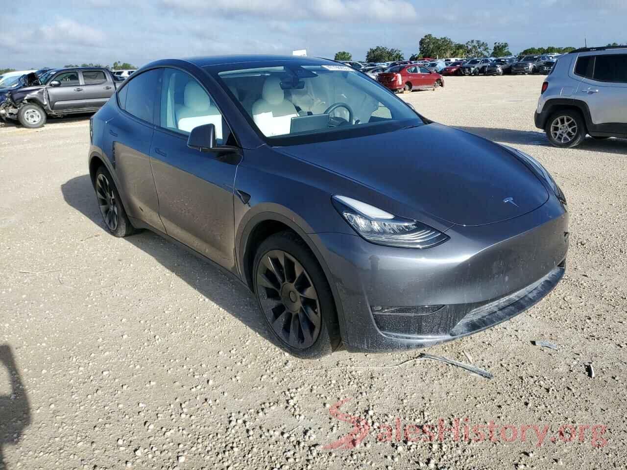 7SAYGDEE0NF368247 2022 TESLA MODEL Y