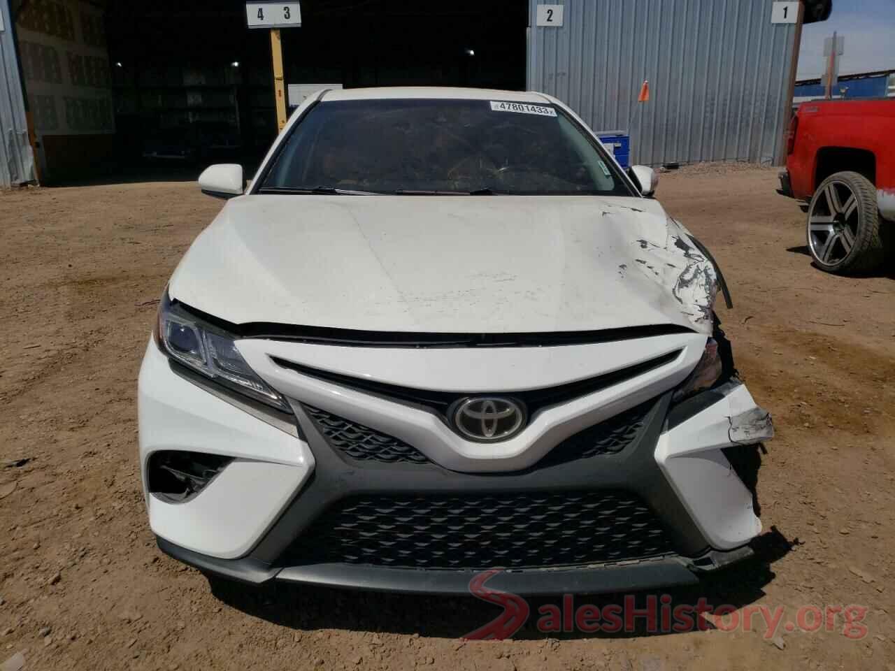 JTNB11HK5J3051801 2018 TOYOTA CAMRY