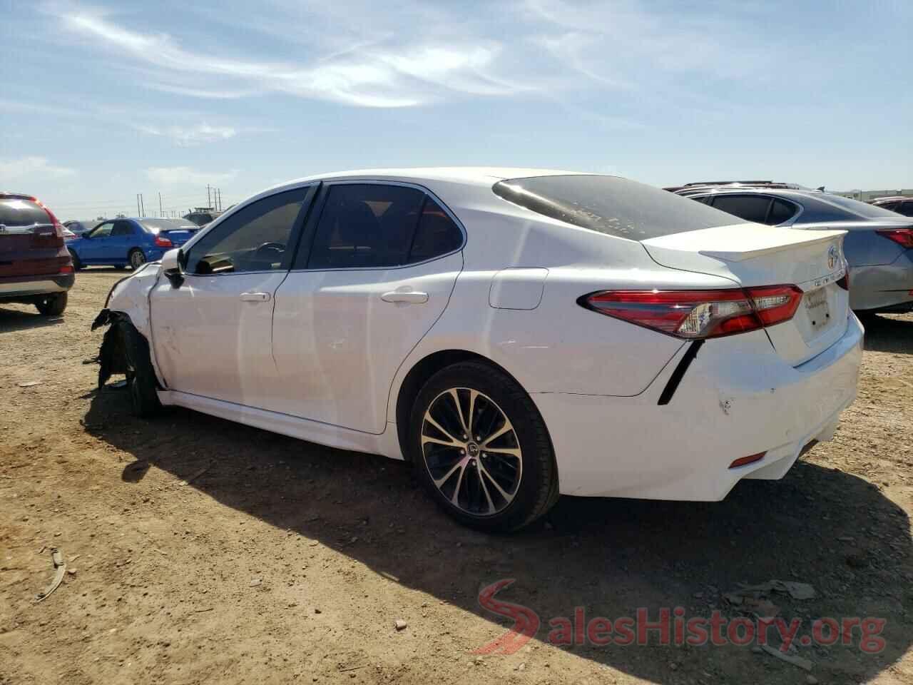 JTNB11HK5J3051801 2018 TOYOTA CAMRY