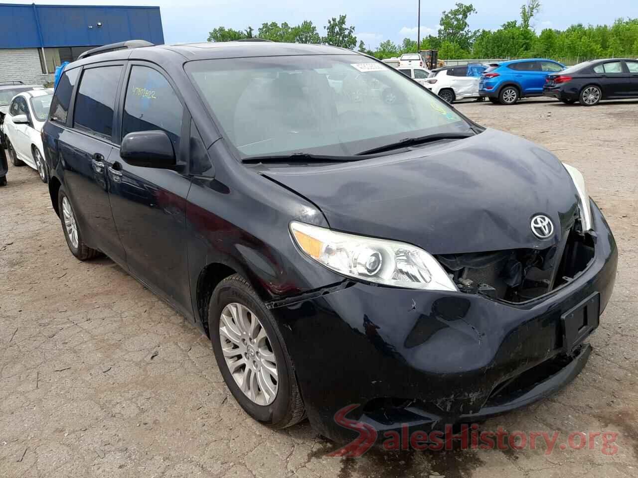 5TDYZ3DC5HS789897 2017 TOYOTA SIENNA