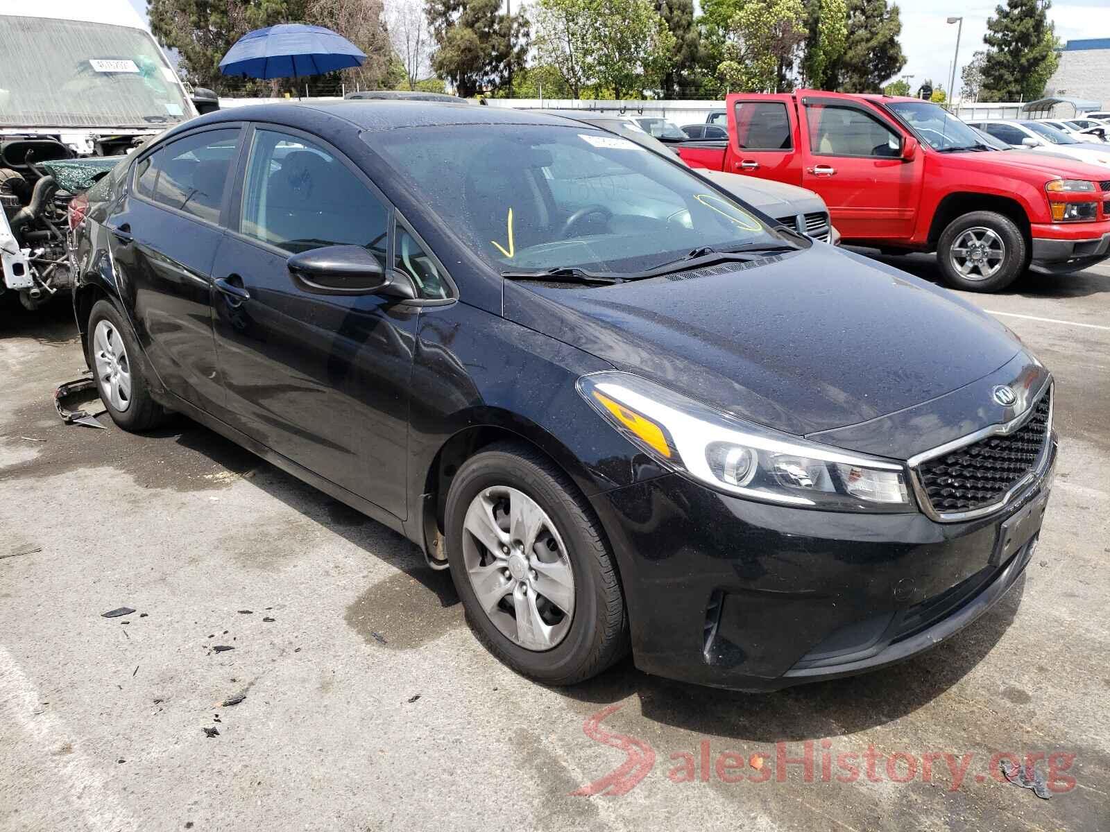 3KPFK4A78HE046637 2017 KIA FORTE