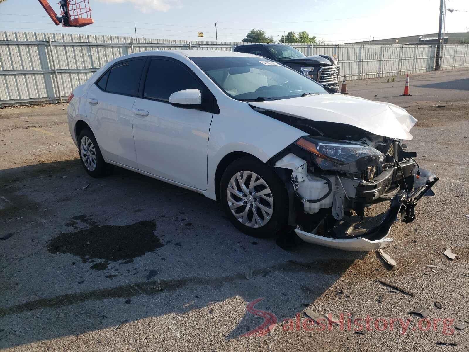 5YFBURHE5JP755007 2018 TOYOTA COROLLA