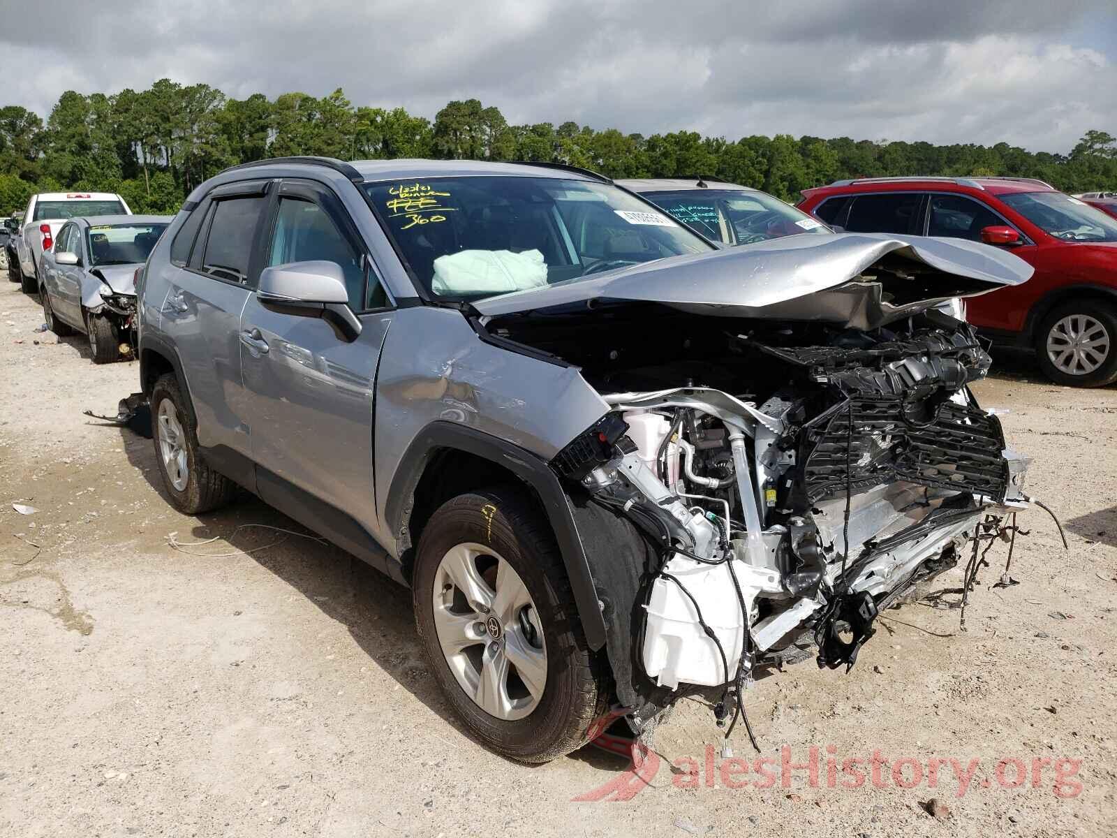 2T3W1RFV1MC135019 2021 TOYOTA RAV4