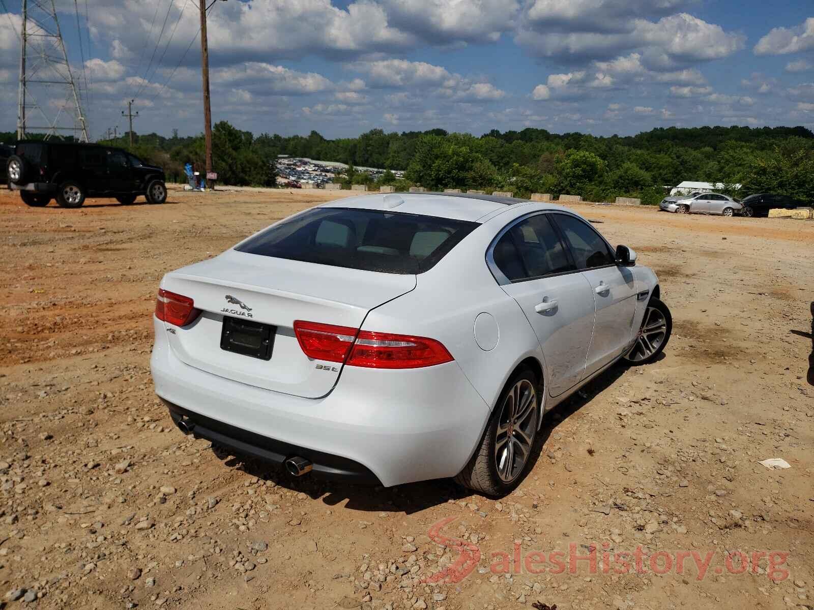 SAJAD4BV9HA971255 2017 JAGUAR XE