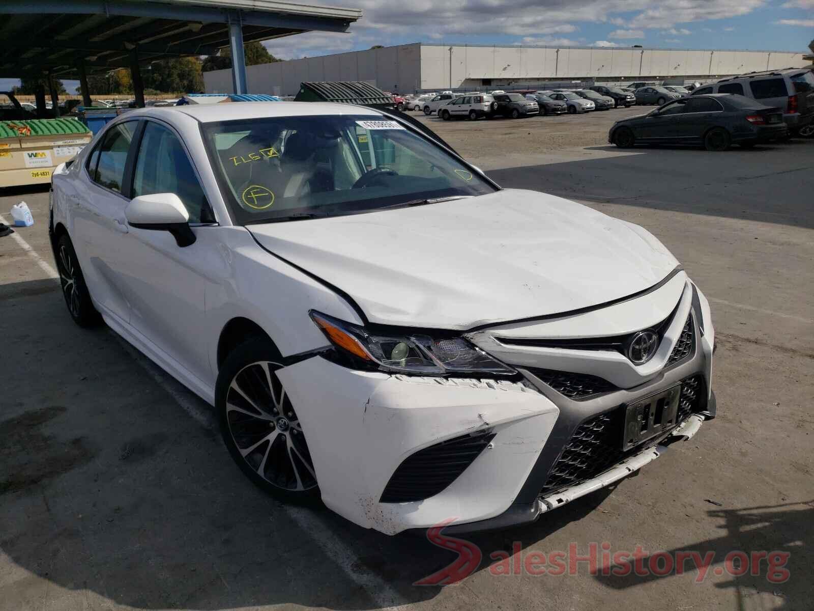 4T1B11HK0KU183117 2019 TOYOTA CAMRY