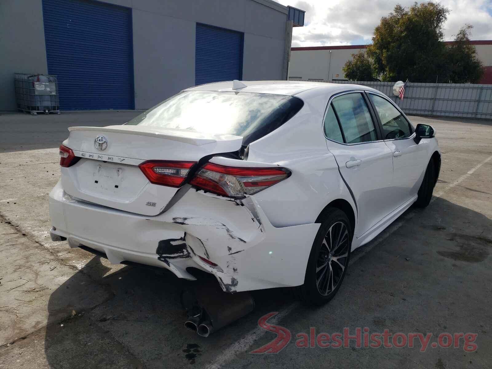 4T1B11HK0KU183117 2019 TOYOTA CAMRY