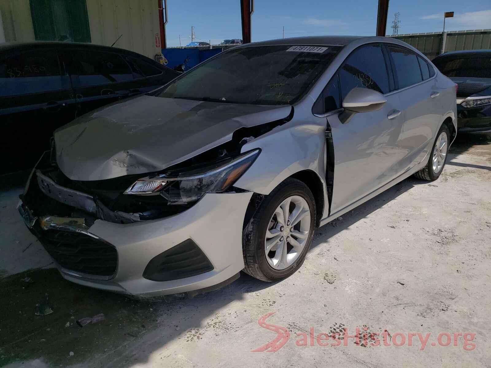 1G1BE5SM7K7123353 2019 CHEVROLET CRUZE