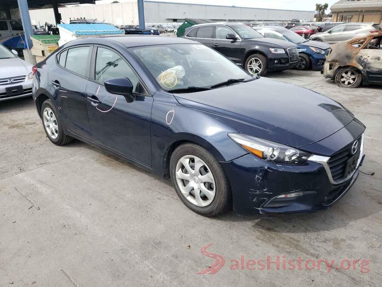 3MZBN1U70JM184827 2018 MAZDA 3