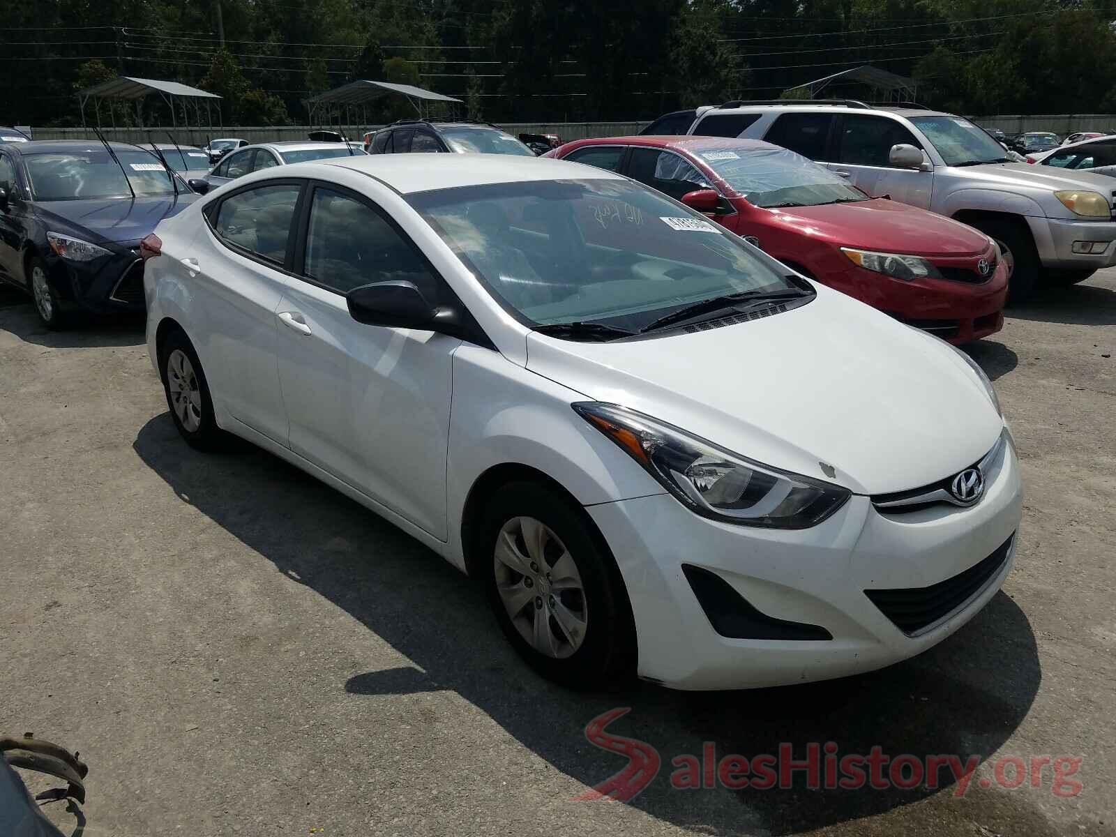 5NPDH4AE1GH755988 2016 HYUNDAI ELANTRA