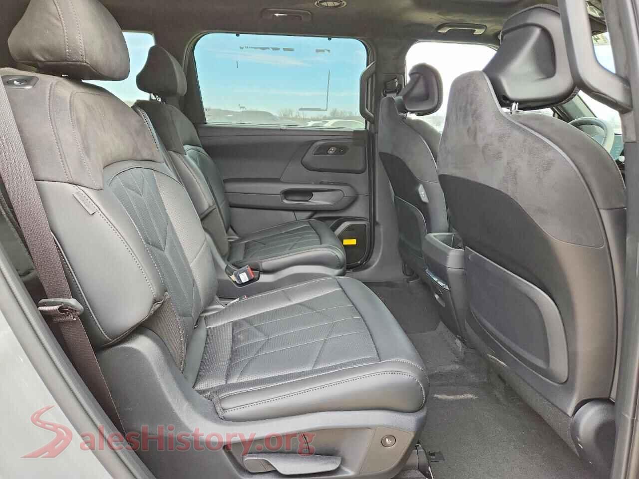 2027 KIA TELLURIDE VIN 5XYPLES18VG005750, VIN plate