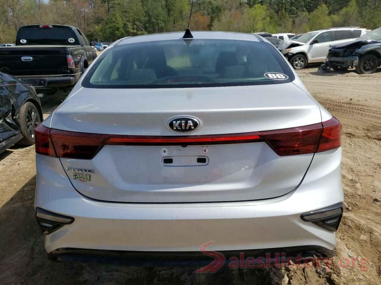 3KPF24AD4LE157247 2020 KIA FORTE