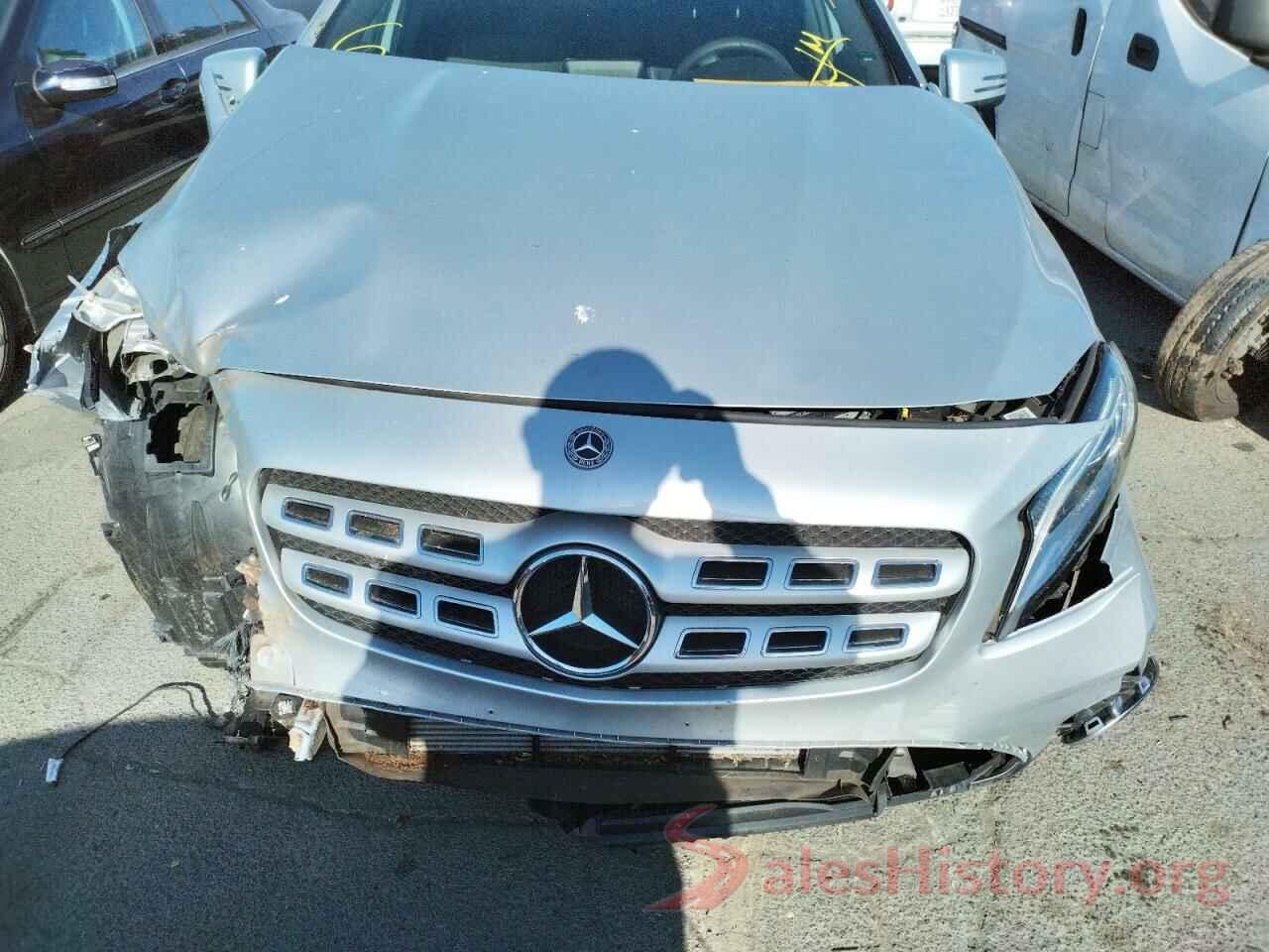 WDCTG4GB1KJ612593 2019 MERCEDES-BENZ GLA-CLASS