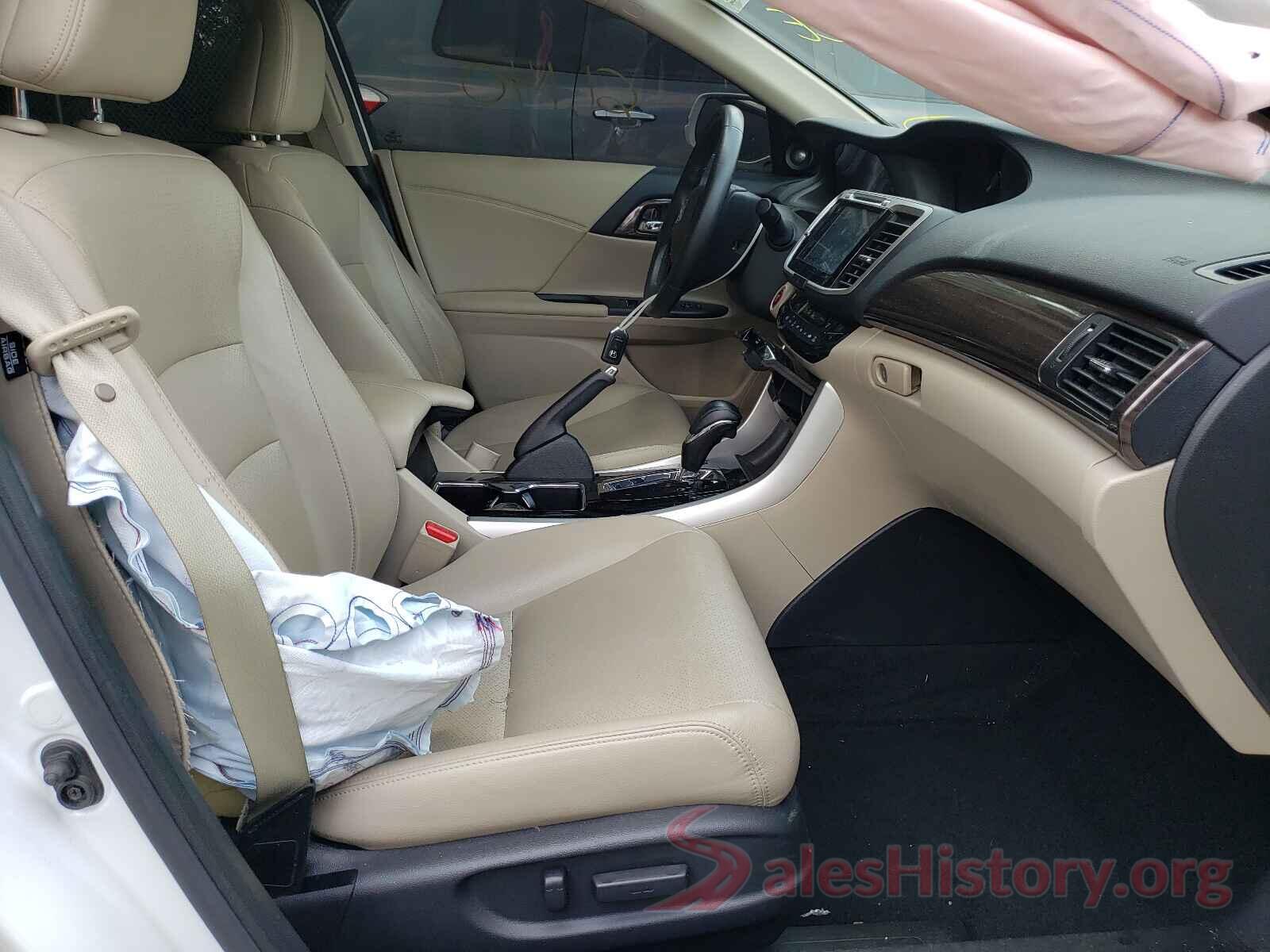 1HGCR2F9XHA110940 2017 HONDA ACCORD