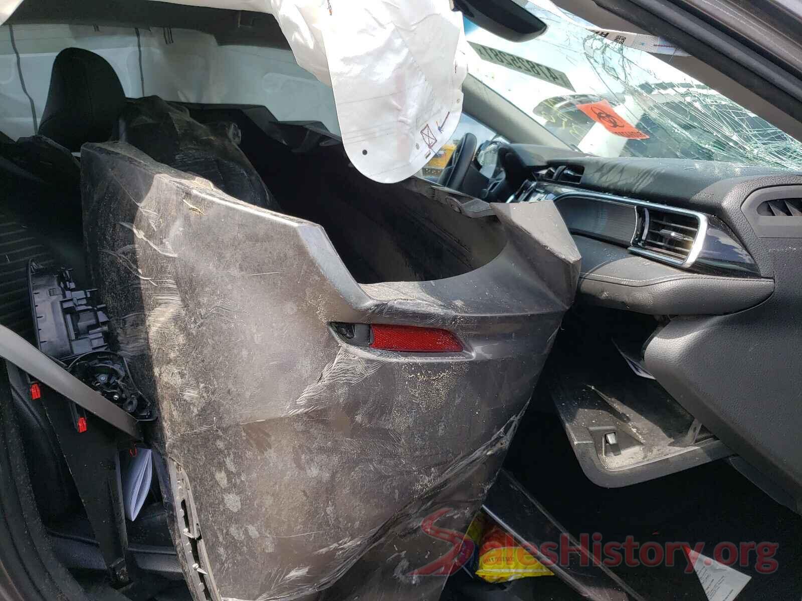 4T1B11HK5JU059021 2018 TOYOTA CAMRY