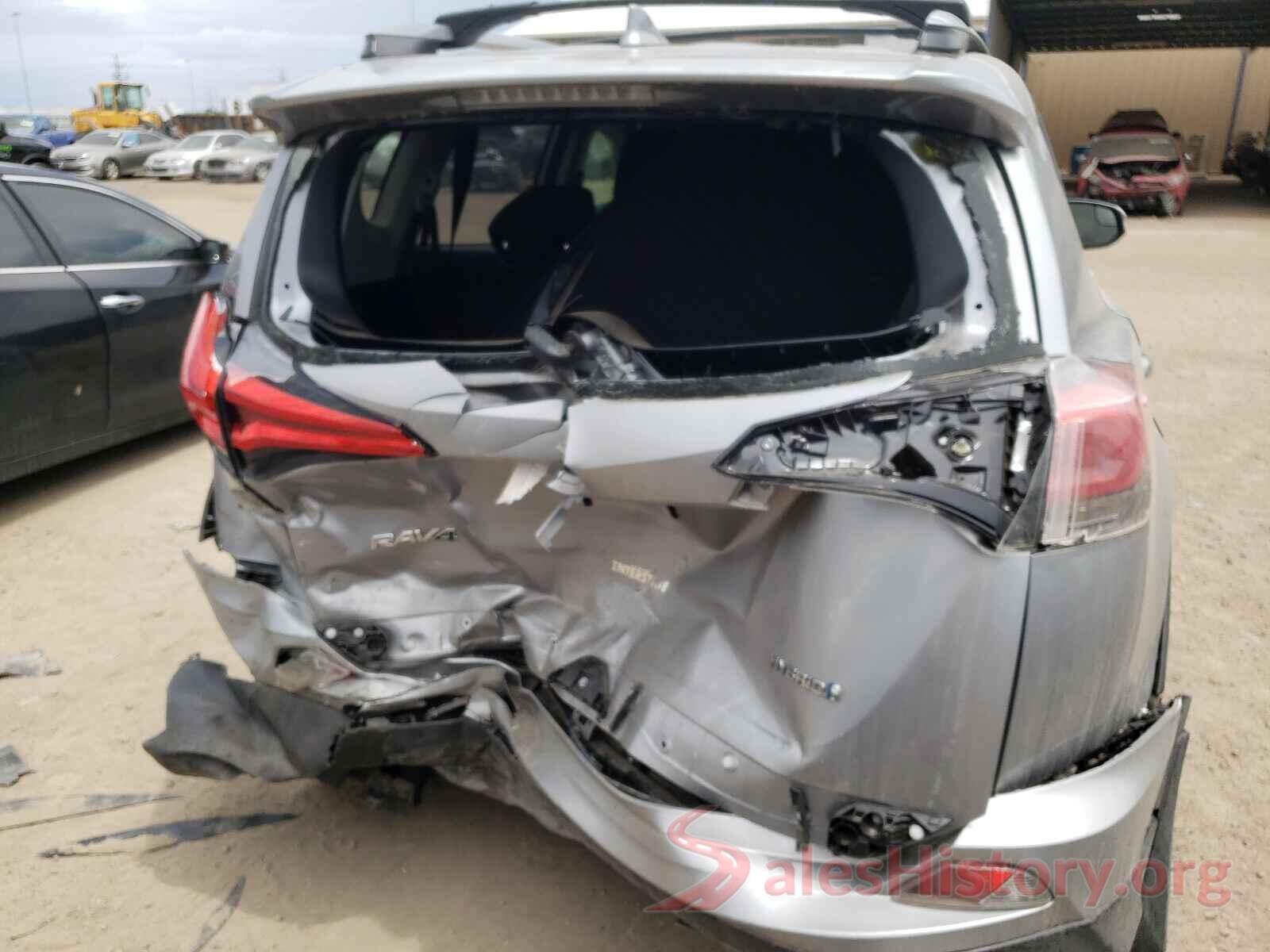 JTMRJREV2JD190245 2018 TOYOTA RAV4