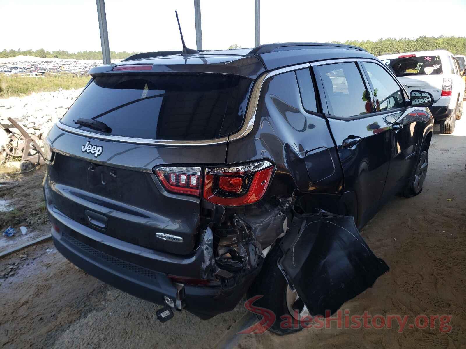 3C4NJCBB1JT137598 2018 JEEP COMPASS